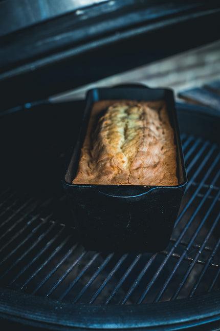 The Windmill Cast Iron The Windmill Loaf 'n Bread Dutch Oven